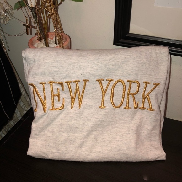 Fruit of the Loom Tops - NY Tee - 5/$25 Deal✨✨